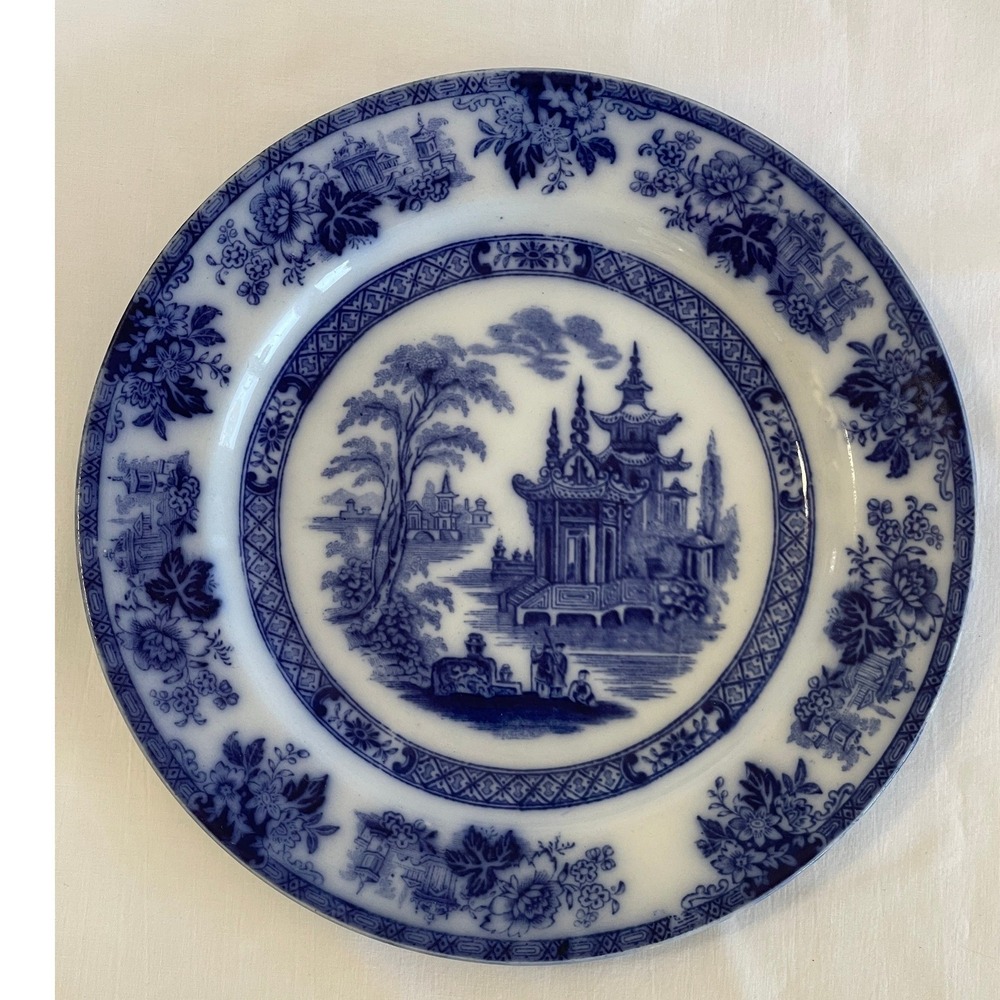 Antique Doulton Burslem Flow Blue Madras Plate England Chinoiserie Pagoda 8.75”